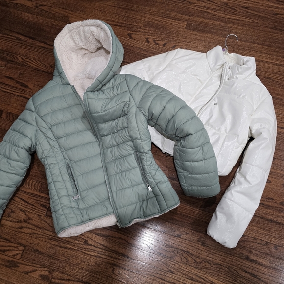 Two puffer jackets - Picture 2 of 6